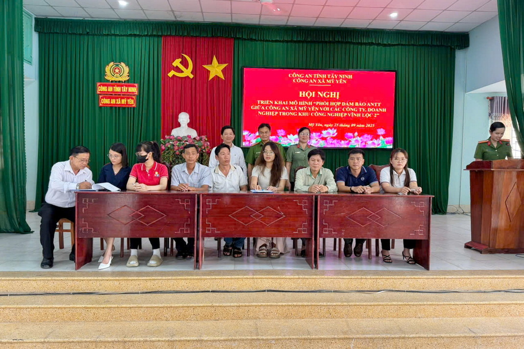 Phối hợp đảm bảo ANTT giữa Công an xã Mỹ Yên và doanh nghiệp trong KCN Vĩnh Lộc 2