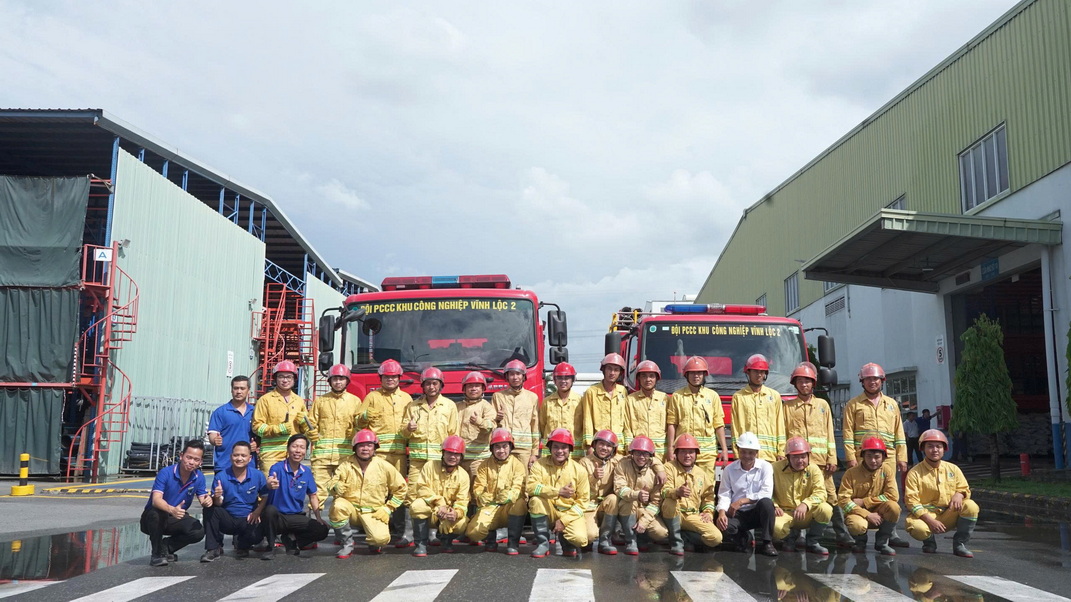 Phối hợp diễn tập phối hợp ứng phó sự cố cháy nổ với Công ty Cổ phần Nhựa Bình Minh
